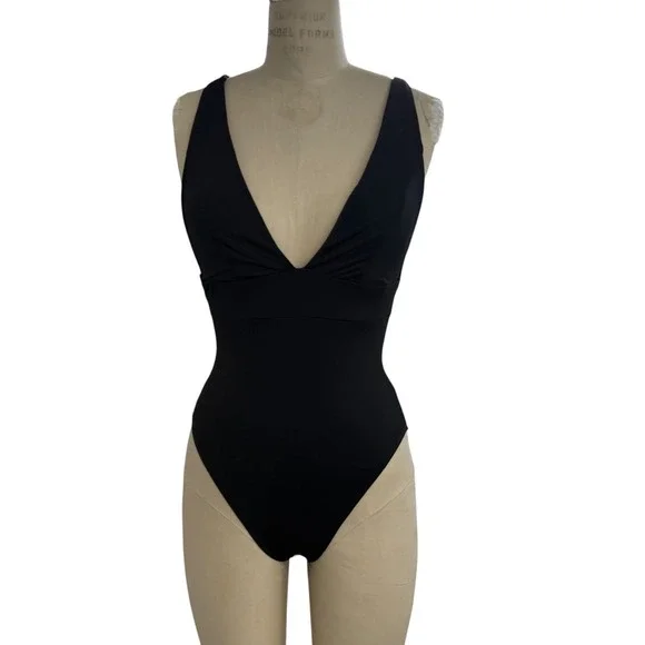 NEW Andie Sardinia One Piece Swimsuit Size M Black Plunge V-Neck Adjustable - Picture 1 of 9